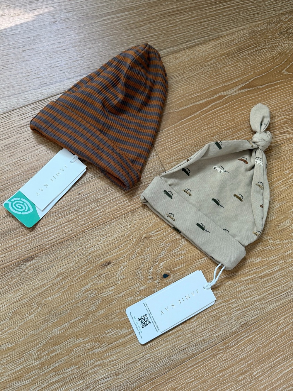 Jamie Kay • 2 Hats